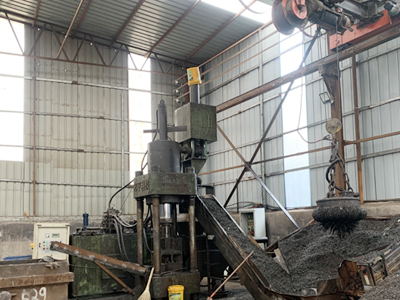 El taller de briquetas de virutas de hierro de Zunhua Shengjian Fanrong Machinery entra oficialmente en producción