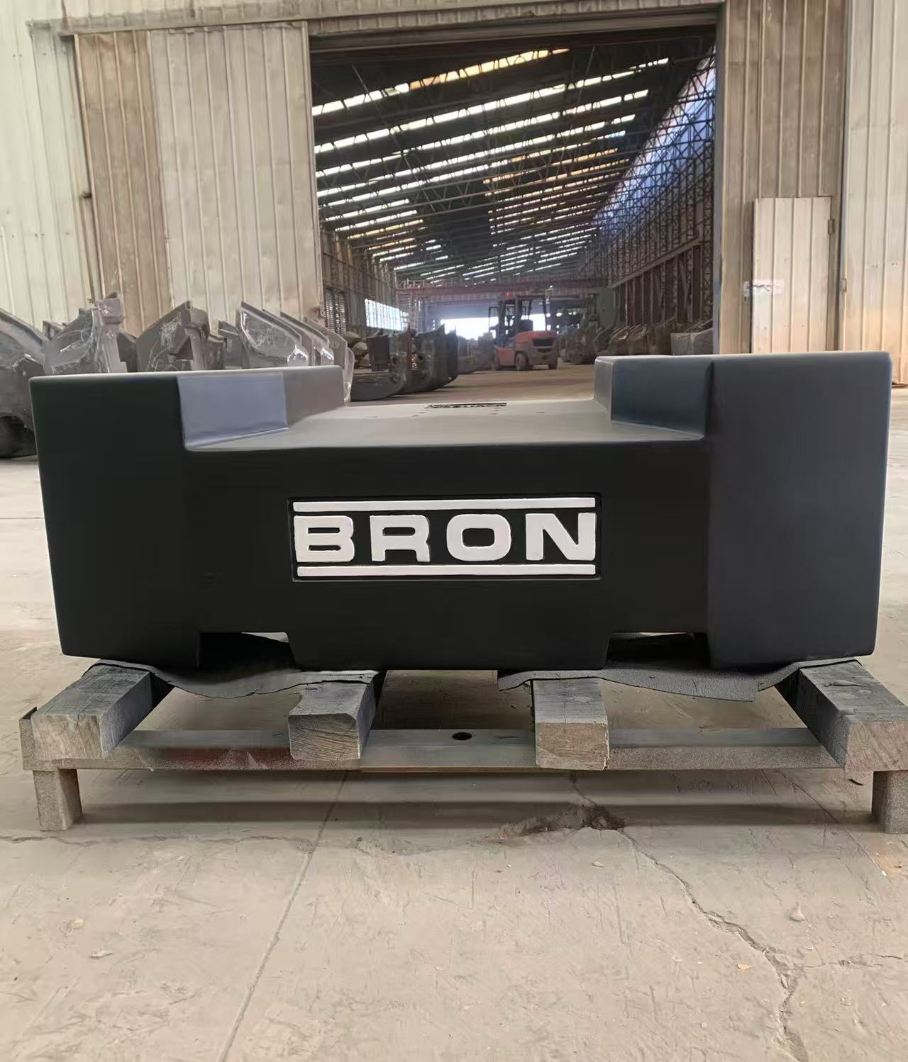 Contrapeso para plataforma elevadora articulada